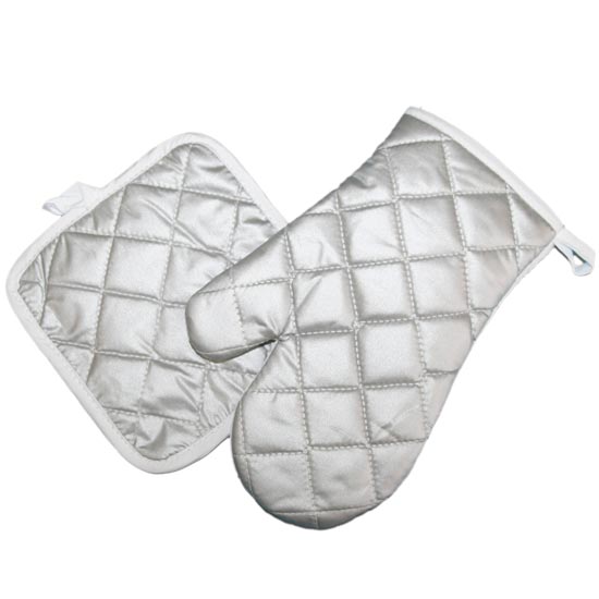 Kids Oven gloves and pot holder set